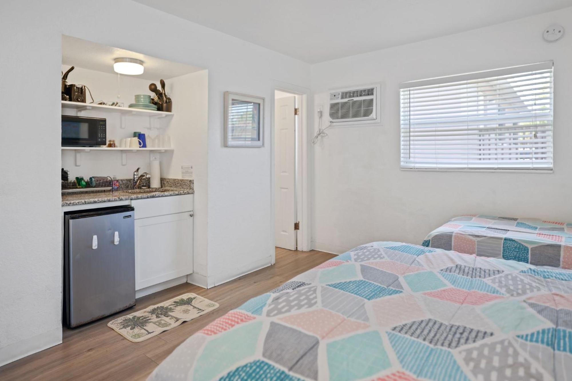Sun Island Motel St. Pete Beach Ngoại thất bức ảnh