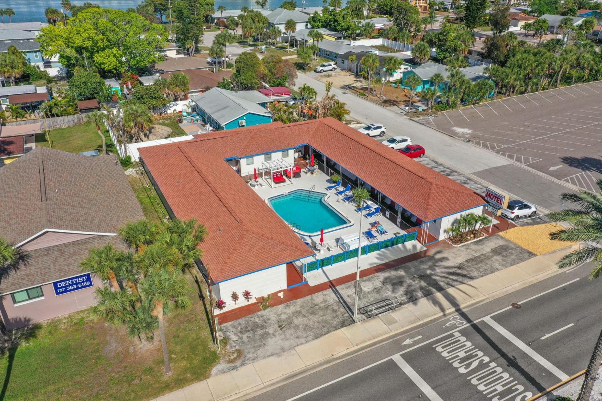 Sun Island Motel St. Pete Beach Ngoại thất bức ảnh