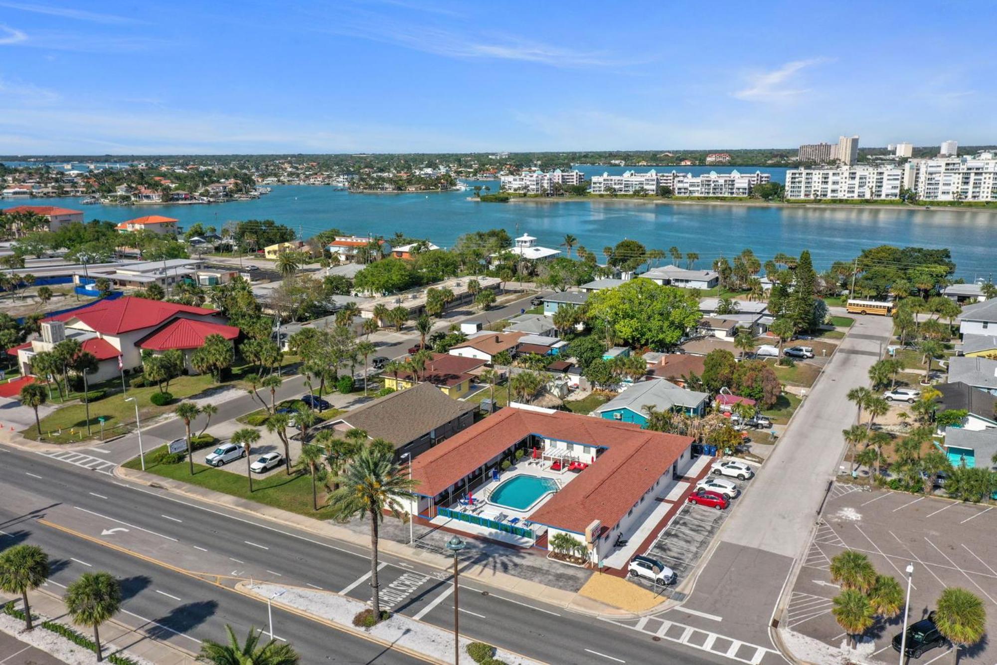 Sun Island Motel St. Pete Beach Ngoại thất bức ảnh